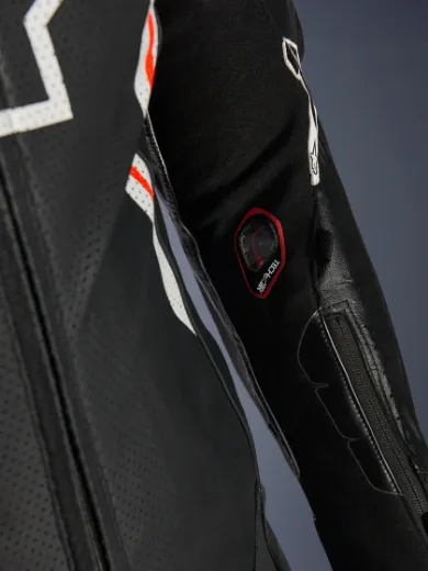 Immagine di TUTA IN PELLE GP TECH V5 1PC  ALPINESTARS