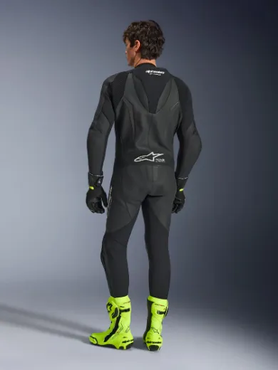 Immagine di TUTA IN PELLE GP FORCE V2 1 PEZZO NERA ALPINESTARS
